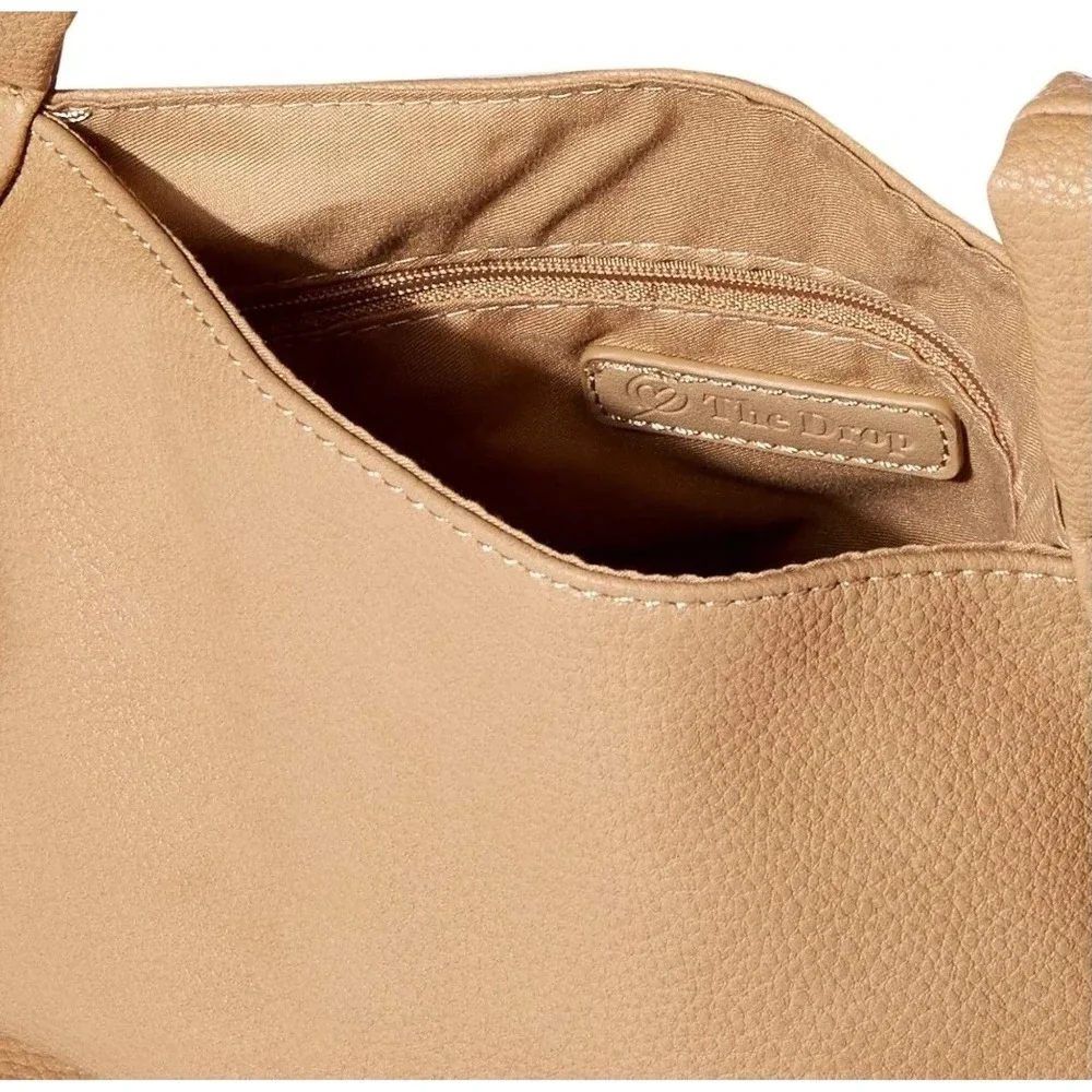 The‎ Drop Avalon Pebbled Wristlet Bag Beige Stitching Accents Open Closure Women